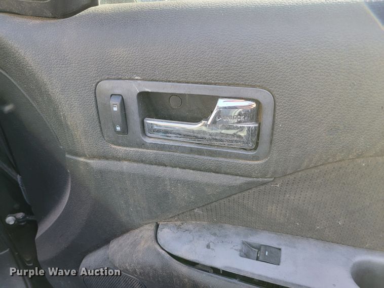 image for item LO9104 2007 Ford Fusion SE