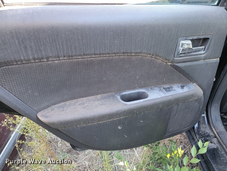 image for item LO9104 2007 Ford Fusion SE