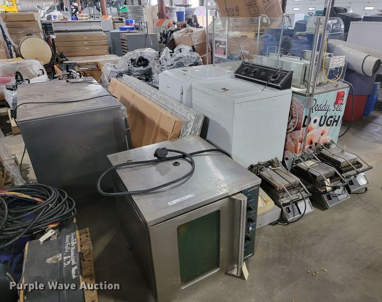 image for item LO9172 Restaurant equipment