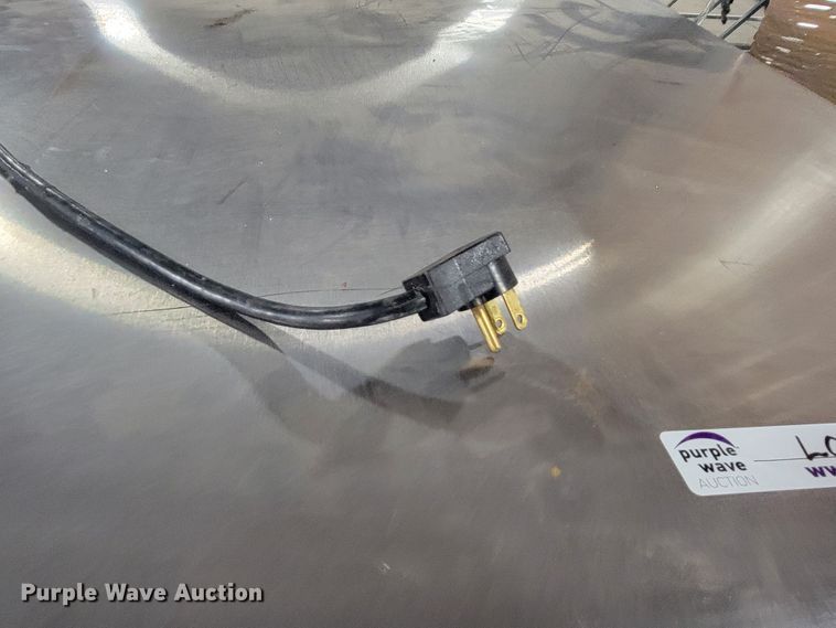 image for item LO9172 Restaurant equipment