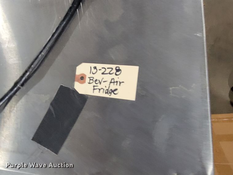 image for item LO9172 Restaurant equipment