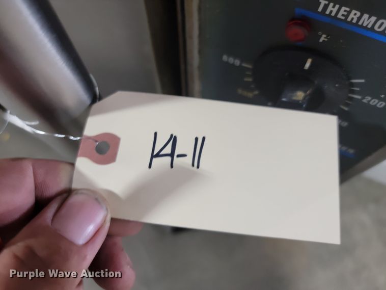 image for item LO9172 Restaurant equipment