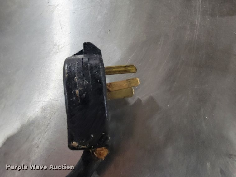 image for item LO9172 Restaurant equipment