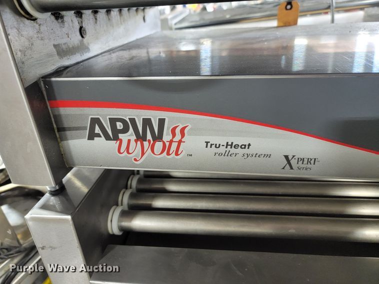 image for item LO9176 Restaurant equipment