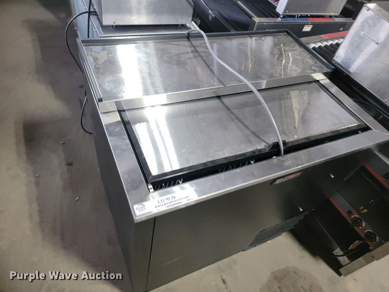 image for item LO9176 Restaurant equipment