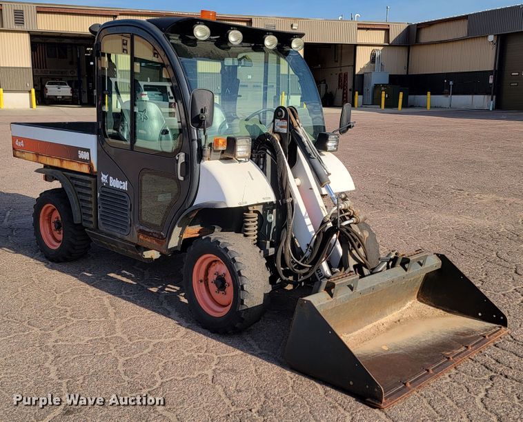 image for item LO9214 2012 Bobcat Toolcat 5600  utility vehicle