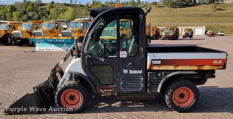 image for item LO9214 2012 Bobcat Toolcat 5600  utility vehicle