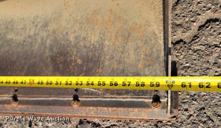 image for item LO9214 2012 Bobcat Toolcat 5600  utility vehicle