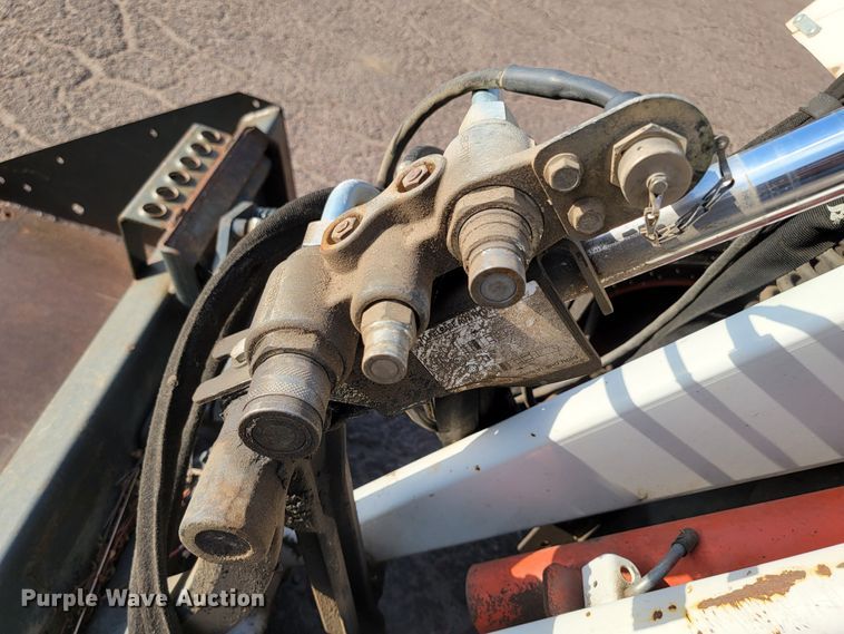 image for item LO9214 2012 Bobcat Toolcat 5600  utility vehicle