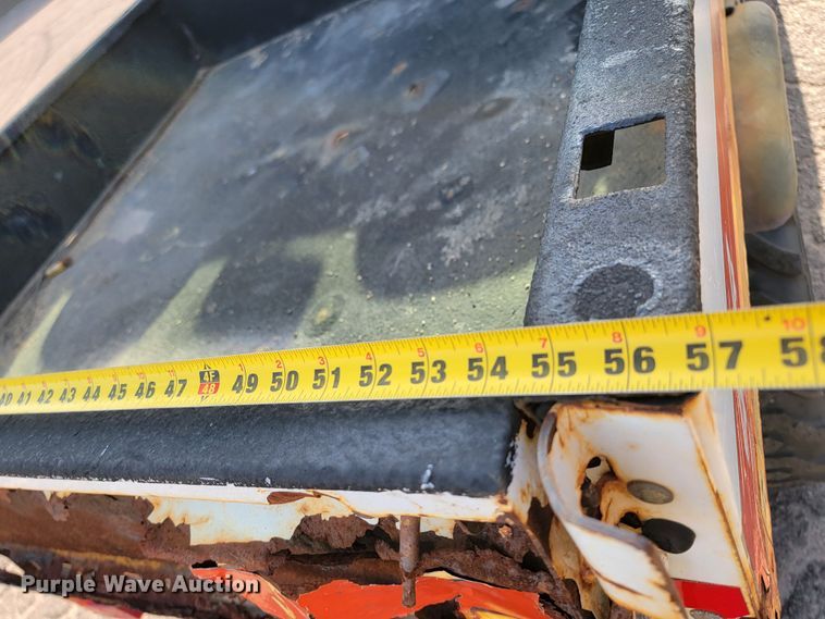 image for item LO9214 2012 Bobcat Toolcat 5600  utility vehicle