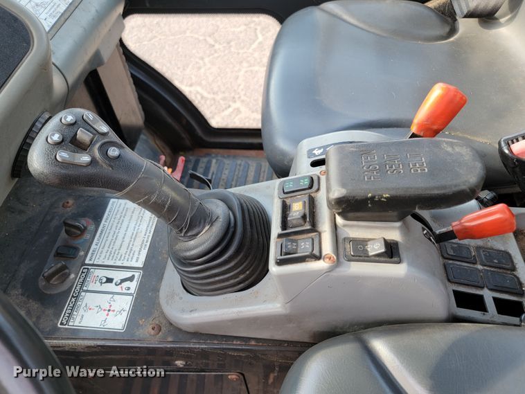 image for item LO9214 2012 Bobcat Toolcat 5600  utility vehicle