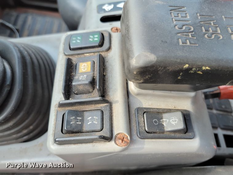 image for item LO9214 2012 Bobcat Toolcat 5600  utility vehicle