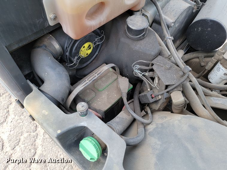 image for item LO9214 2012 Bobcat Toolcat 5600  utility vehicle