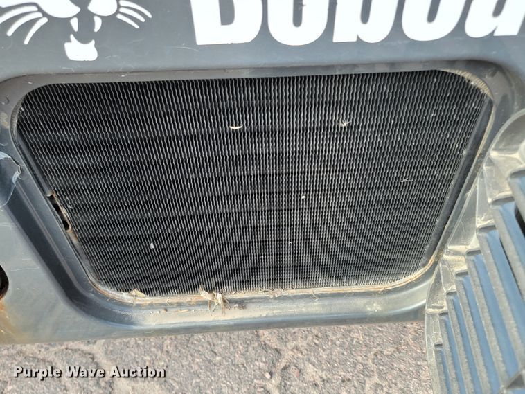 image for item LO9214 2012 Bobcat Toolcat 5600  utility vehicle