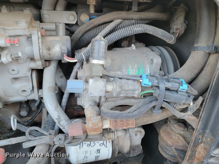 image for item LO9214 2012 Bobcat Toolcat 5600  utility vehicle