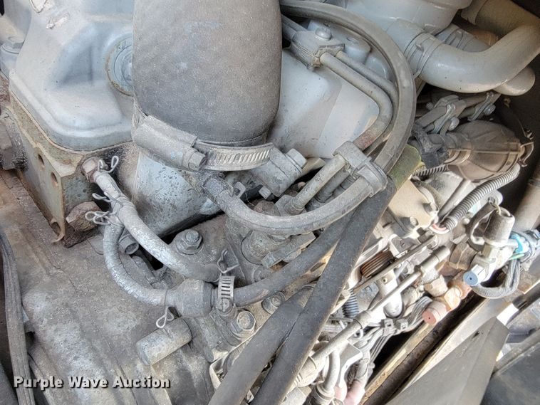 image for item LO9214 2012 Bobcat Toolcat 5600  utility vehicle