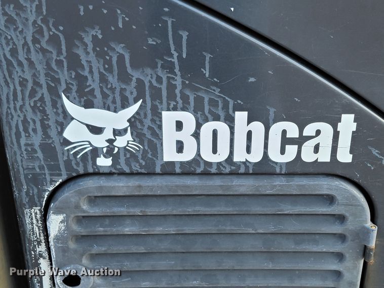 image for item LO9214 2012 Bobcat Toolcat 5600  utility vehicle