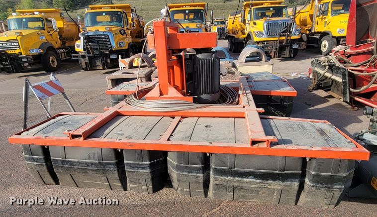 image for item LO9219 Fisher  pump