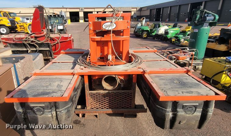 image for item LO9219 Fisher  pump