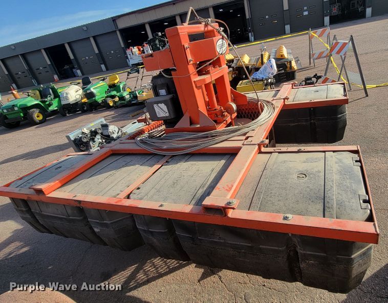 image for item LO9219 Fisher  pump