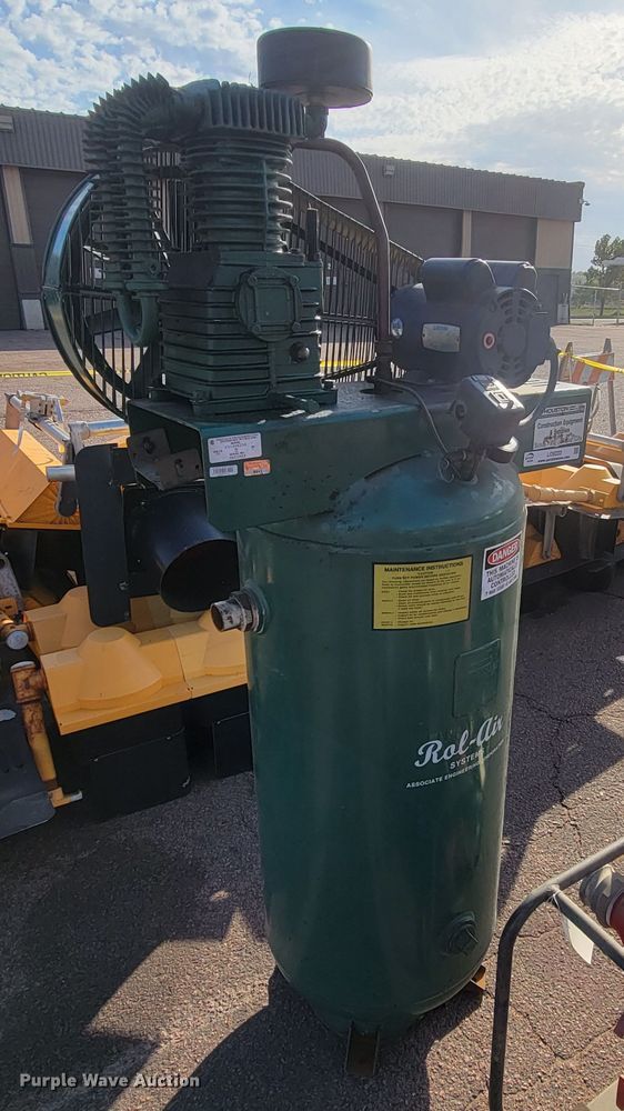 image for item LO9222 Rol-air  air compressor