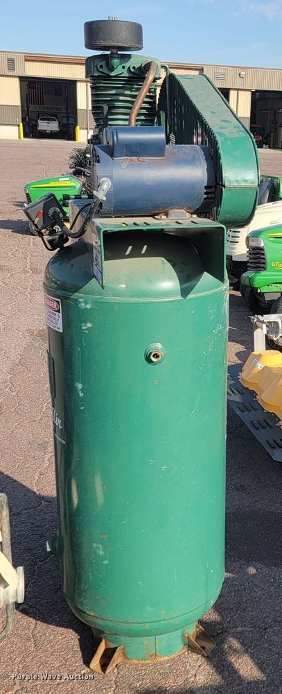 image for item LO9222 Rol-air  air compressor