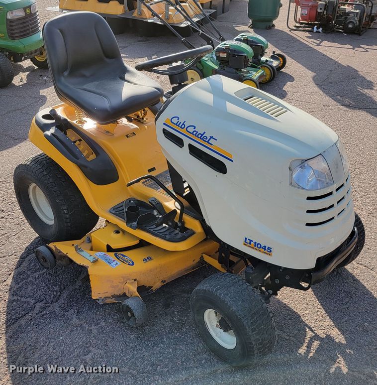 image for item LO9227 Cub Cadet LT1045  lawn mower