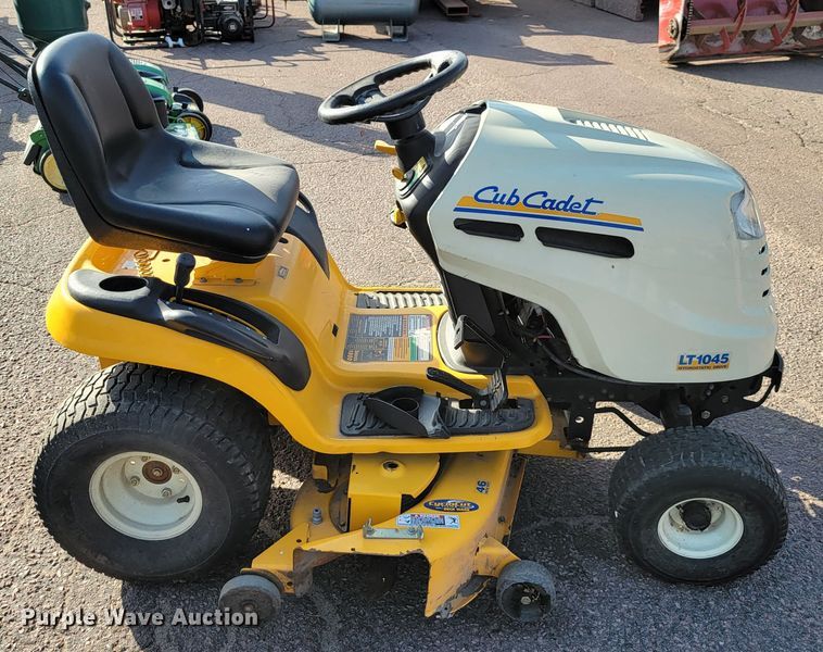 image for item LO9227 Cub Cadet LT1045  lawn mower