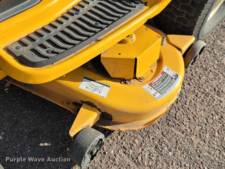 image for item LO9227 Cub Cadet LT1045  lawn mower