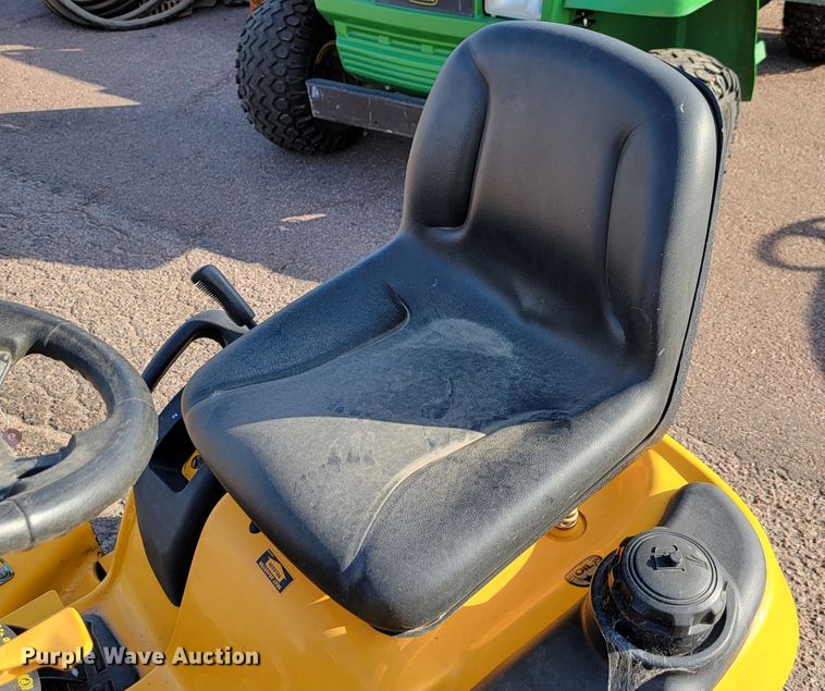 image for item LO9227 Cub Cadet LT1045  lawn mower