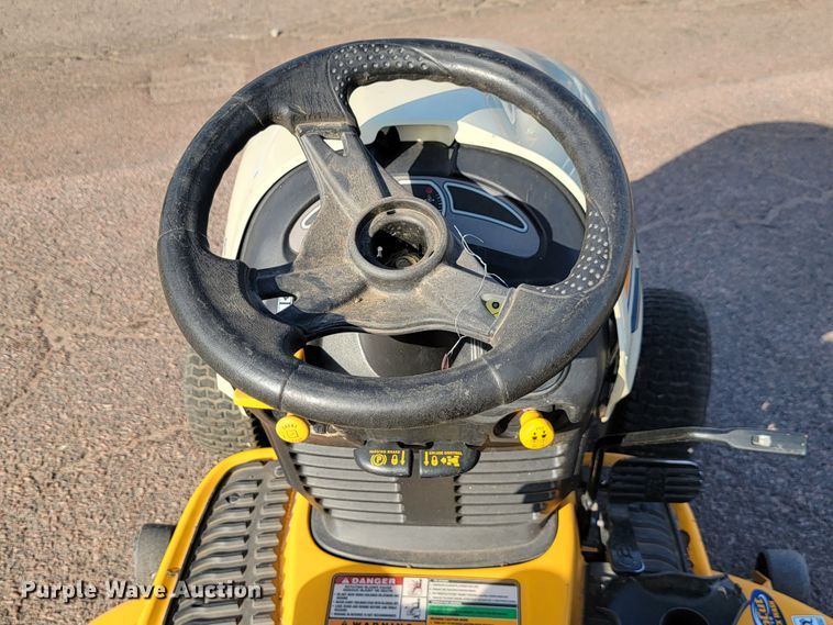 image for item LO9227 Cub Cadet LT1045  lawn mower