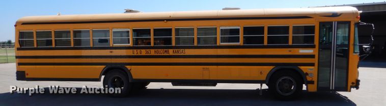 image for item LU9576 1997 Blue Bird TC2000  school bus