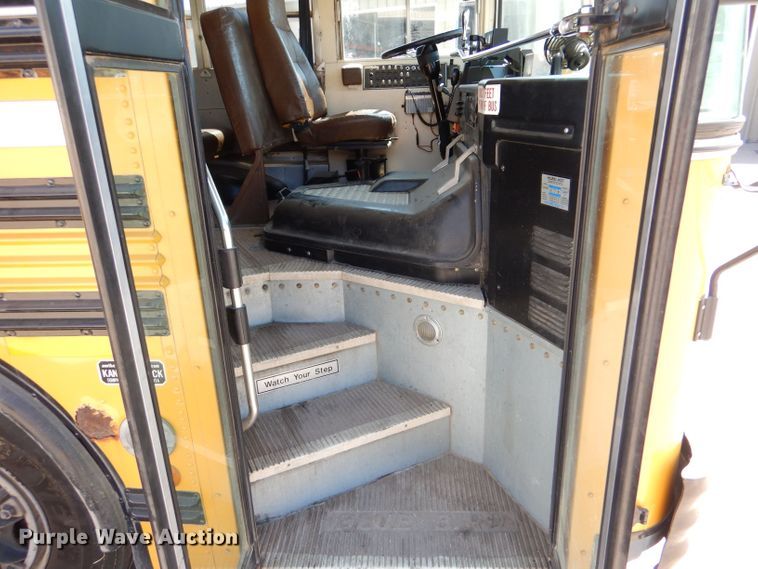 image for item LU9576 1997 Blue Bird TC2000  school bus