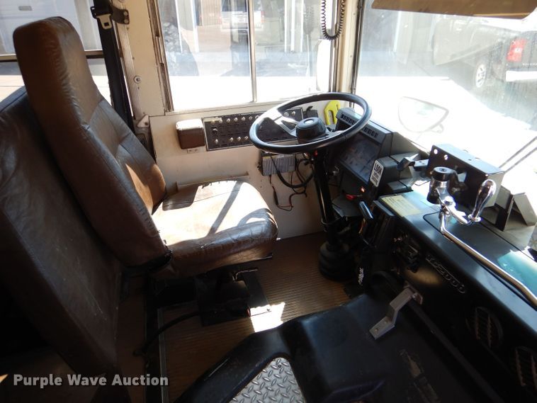 image for item LU9576 1997 Blue Bird TC2000  school bus