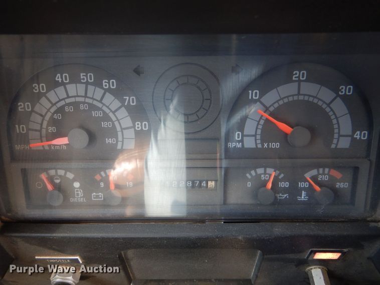 image for item LU9576 1997 Blue Bird TC2000  school bus