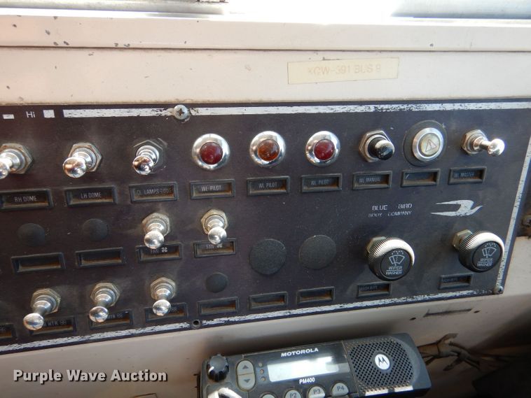 image for item LU9576 1997 Blue Bird TC2000  school bus