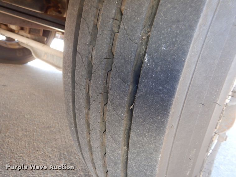 image for item LU9576 1997 Blue Bird TC2000  school bus