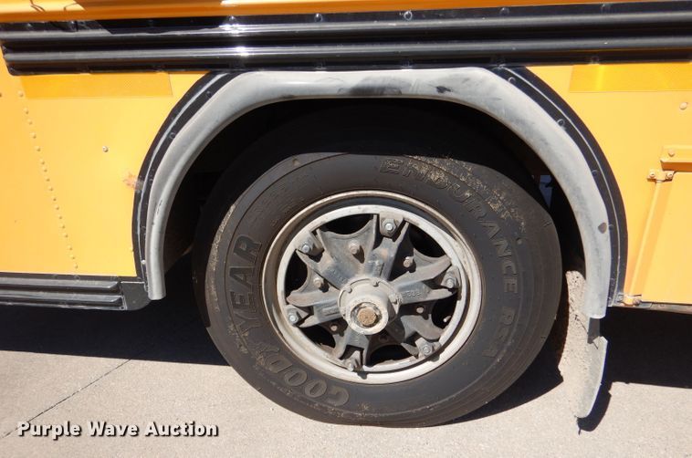 image for item LU9576 1997 Blue Bird TC2000  school bus