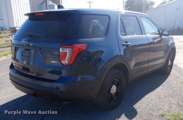 image for item LU9577 2016 Ford Explorer Police Interceptor  SUV
