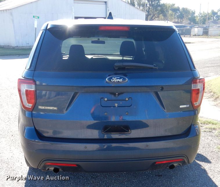 image for item LU9577 2016 Ford Explorer Police Interceptor  SUV