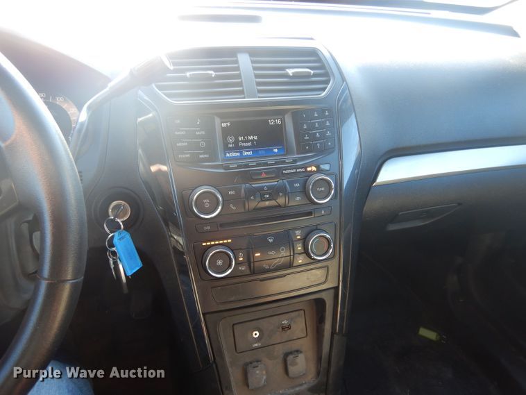 image for item LU9577 2016 Ford Explorer Police Interceptor  SUV