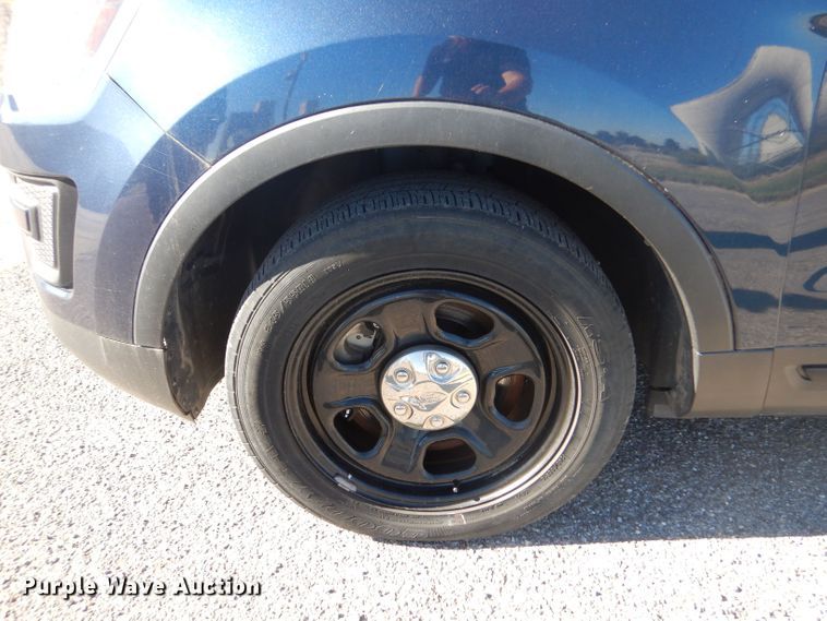 image for item LU9577 2016 Ford Explorer Police Interceptor  SUV