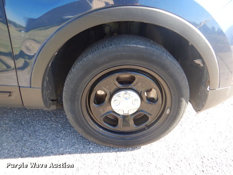 image for item LU9577 2016 Ford Explorer Police Interceptor  SUV