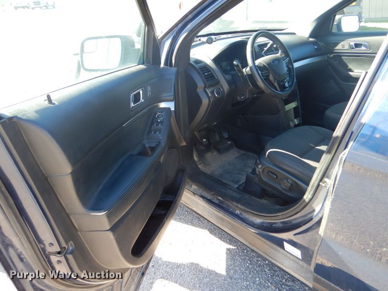 image for item LU9578 2017 Ford Explorer Police Interceptor  SUV