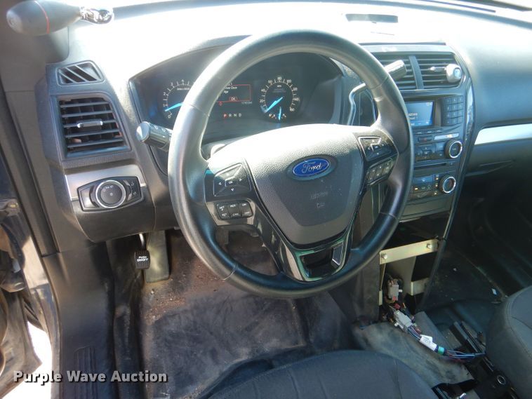 image for item LU9578 2017 Ford Explorer Police Interceptor  SUV
