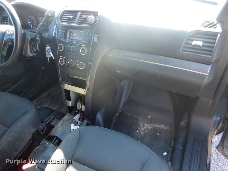 image for item LU9578 2017 Ford Explorer Police Interceptor  SUV