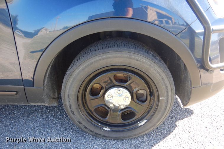 image for item LU9578 2017 Ford Explorer Police Interceptor  SUV