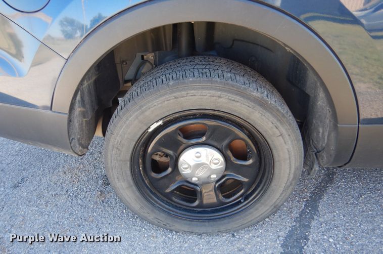 image for item LU9578 2017 Ford Explorer Police Interceptor  SUV