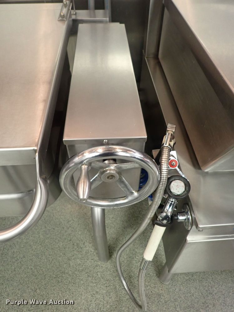 image for item MA9689 Dover  kettle