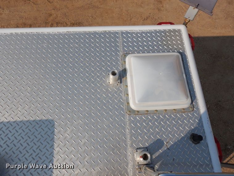 image for item MH9186 1987 Ford 8000  mobile command center